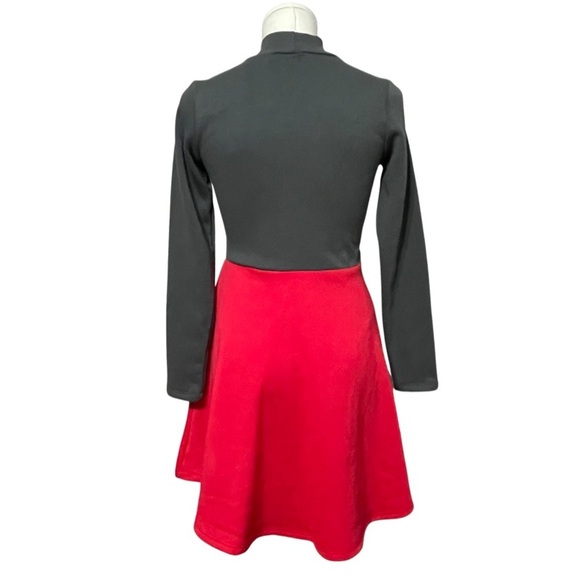 Christmas dress embellished santa golden pom poms red and gray fleece lined - Picture 2 of 8